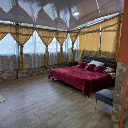 Hostal La Casa De Rodrigo Baeza Exteriér fotografie